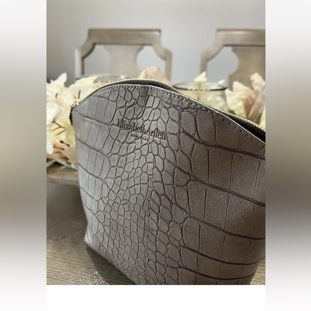 Elizabeth Arden Crocodile-Embossed Gray Animal Print Cosmetic-Toiletries BagπΏππΏ - Picture 4 of 12